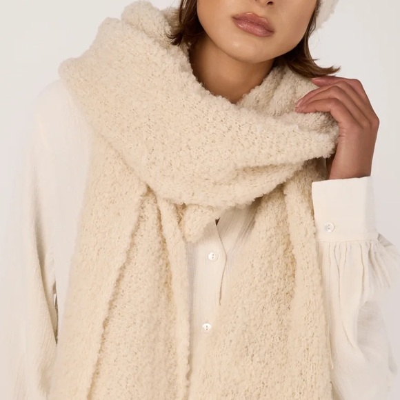 Boll & Branch Accessories - Boll & branch white cream boucle wool blanket scarf NWT